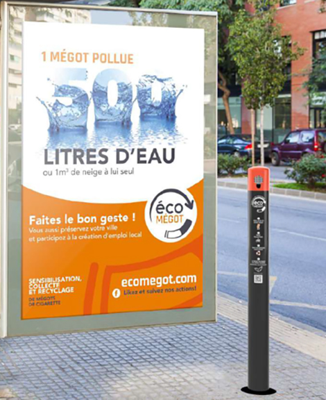 La photo représente une affiche d'information éco-mégot